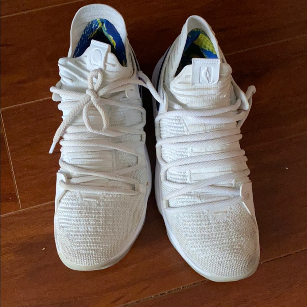 Men’s shoes